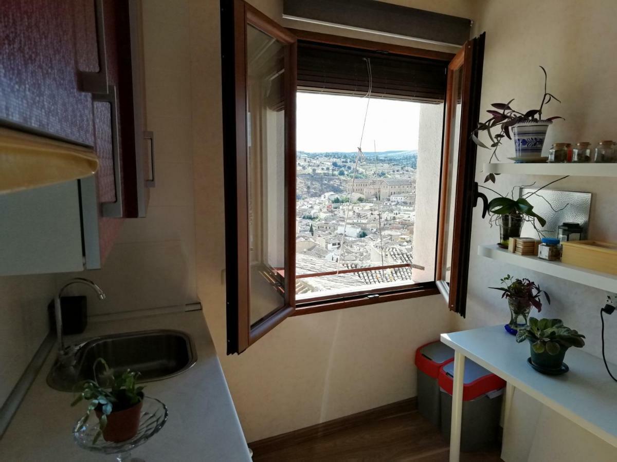 Apartamento Prana Junto Al Alcazar Toledo Bagian luar foto