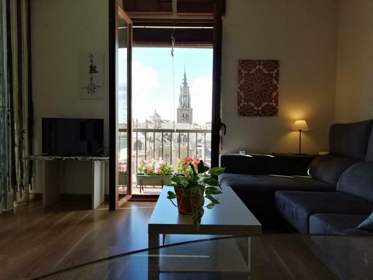 Apartamento Prana Junto Al Alcazar Toledo Bagian luar foto